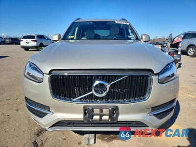 Piąte zdjęcie samochodu w środku: 2018 VOLVO XC90 T6 VIN:YV4A22PK0J1324740 - miniatura