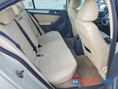 Zdjęcie 10 z 12 samochodu: 2011 VOLKSWAGEN JETTA SEL VIN:3VWLX7AJ1BM338545 - miniatura