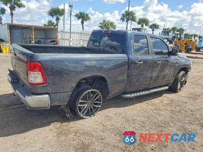 Trzecie zdjęcie samochodu z tyłu: 2019 RAM 1500 BIG HORN VIN:1C6SRFBT5KN875595 - miniatura