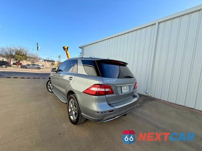 Trzecie zdjęcie samochodu z tyłu: 2013 MERCEDES-BENZ ML 350 VIN:4JGDA5JB3DA211037 - miniatura