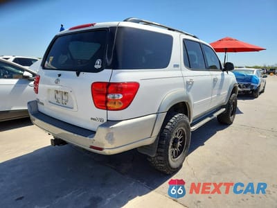 Trzecie zdjęcie samochodu z tyłu: 2002 TOYOTA SEQUOIA SR5 VIN:5TDZT34A62S109033 - miniatura