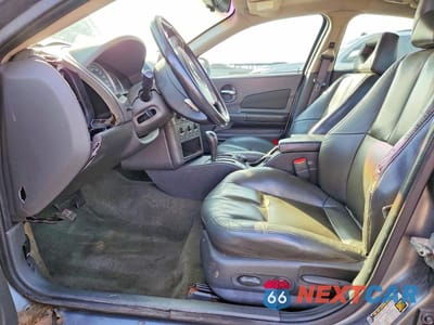 Zdjęcie 7 z 11 samochodu: 2004 PONTIAC GRAND PRIX GTP VIN:2G2WR544241367992 - miniatura