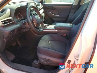 Zdjęcie 7 z 13 samochodu: 2020 TOYOTA HIGHLANDER L VIN:5TDCZRBHXLS022938 - miniatura