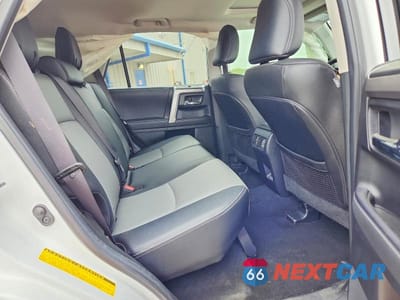 Zdjęcie 11 z 12 samochodu: 2024 TOYOTA 4RUNNER SR5 PREMIUM VIN:JTENU5JR6R6233391 - miniatura