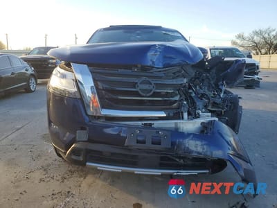 Piąte zdjęcie samochodu w środku: 2023 NISSAN PATHFINDER SL VIN:5N1DR3CA0PC211121 - miniatura