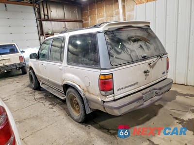 Drugie zdjęcie samochodu z przodu: 1996 FORD EXPLORER VIN:1FMDU35P9TUD03350 - miniatura