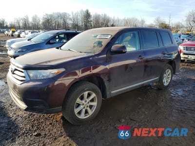 2013 TOYOTA HIGHLANDER BASE 5TDZK3EH8DS126174 - główne zdjęcie licytacji z USA - miniatura