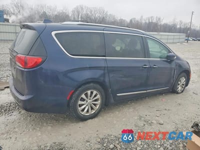 Trzecie zdjęcie samochodu z tyłu: 2019 CHRYSLER PACIFICA TOURING L VIN:2C4RC1BG2KR666171 - miniatura