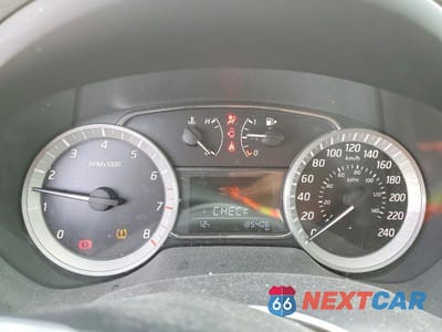 Zdjęcie 9 z 13 samochodu: 2014 NISSAN SENTRA S VIN:3N1AB7AP1EL645708 - miniatura