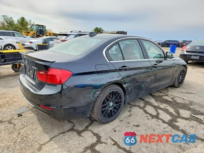 Trzecie zdjęcie samochodu z tyłu: 2014 BMW 328 XI SULEV VIN:WBA3B5C51EP539735 - miniatura