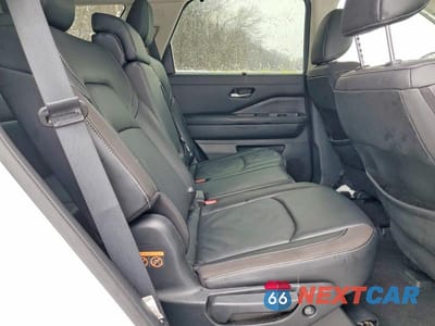Zdjęcie 11 z 12 samochodu: 2024 NISSAN PATHFINDER SL VIN:5N1DR3CC4RC294041 - miniatura