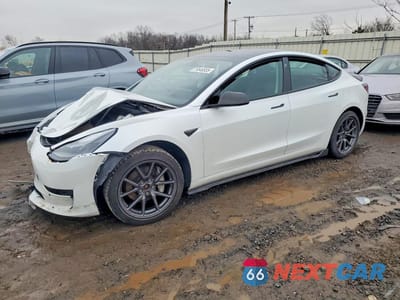 2022 TESLA MODEL 3 5YJ3E1EB1NF174294 - główne zdjęcie licytacji z USA - miniatura