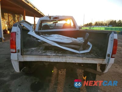 Zdjęcie 6 z 12 samochodu: 2002 FORD F250 SUPER DUTY VIN:1FTNF21LX2EC81092 - miniatura