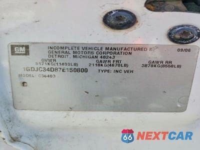 Zdjęcie 13 z 13 samochodu: 2007 GMC NEW SIERRA C3500 VIN:1GDJC34D87E150800 - miniatura