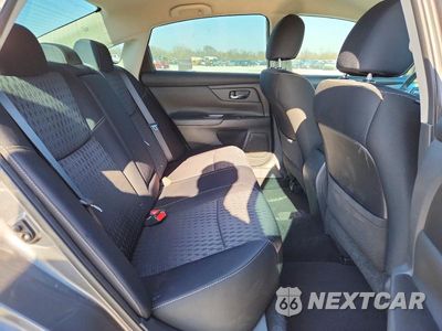 Zdjęcie 10 z 12 samochodu: 2016 NISSAN ALTIMA 2.5 S VIN:1N4AL3AP0GN357660 - miniatura