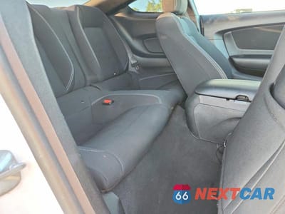 Zdjęcie 10 z 12 samochodu: 2022 FORD MUSTANG VIN:1FA6P8TH7N5144828 - miniatura