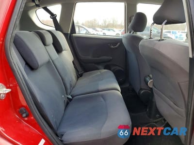 Zdjęcie 10 z 11 samochodu: 2011 HONDA FIT VIN:JHMGE8H34BS002885 - miniatura