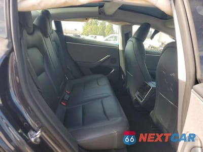 Zdjęcie 10 z 11 samochodu: 2025 TESLA MODEL 3 VIN:5YJ3E1EA0SF023966 - miniatura