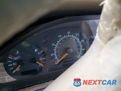 Zdjęcie 9 z 13 samochodu: 1999 MERCEDES-BENZ C 280 VIN:WDBHA29G4XA706192 - miniatura