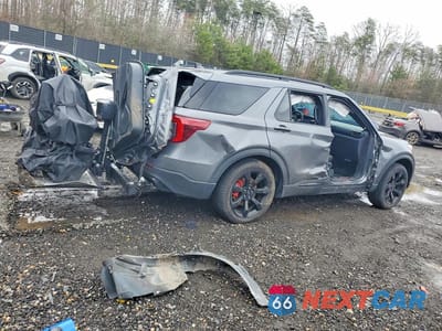 Trzecie zdjęcie samochodu z tyłu: 2024 FORD EXPLORER ST VIN:1FM5K8GC3RGA14201 - miniatura