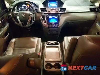 Zdjęcie 8 z 13 samochodu: 2016 HONDA ODYSSEY TOURING VIN:5FNRL5H95GB164659 - miniatura