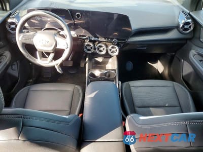 Zdjęcie 8 z 14 samochodu: 2024 CHEVROLET BLAZER 2LT VIN:3GNKDBRJ2RS199554 - miniatura