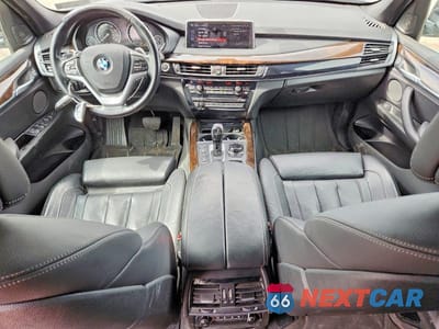 Zdjęcie 8 z 11 samochodu: 2018 BMW X5 XDRIVE35I VIN:5UXKR0C53J0Y02905 - miniatura