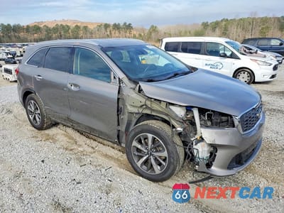 Czwarte zdjęcie samochodu z boku: 2019 KIA SORENTO EX V6 VIN:5XYPH4A56KG538207 - miniatura