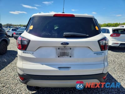 Zdjęcie 6 z 12 samochodu: 2017 FORD ESCAPE TITANIUM VIN:1FMCU0JD5HUE51850 - miniatura