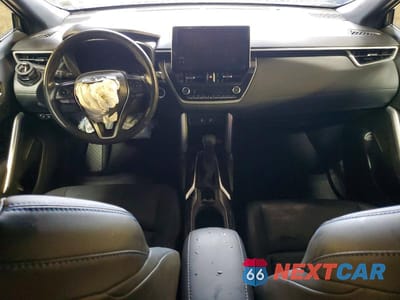 Zdjęcie 8 z 12 samochodu: 2023 TOYOTA COROLLA CROSS HYBRID XSE VIN:7MUFBABG9PV010494 - miniatura