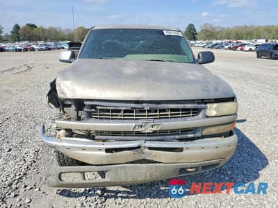 Piąte zdjęcie samochodu w środku: 2000 CHEVROLET SILVERADO K1500 VIN:1GCEK19T5YE368837 - miniatura