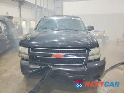 Piąte zdjęcie samochodu w środku: 2011 CHEVROLET TAHOE C1500 LS VIN:1GNSCAE01BR243059 - miniatura