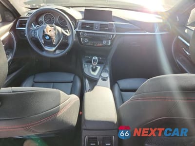 Zdjęcie 8 z 11 samochodu: 2018 BMW 330 I VIN:WBA8B9G53JNU99297 - miniatura