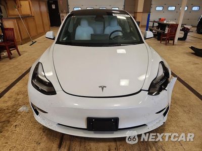 Piąte zdjęcie samochodu w środku: 2023 TESLA MODEL 3 VIN:5YJ3E1EC3PF632753 - miniatura