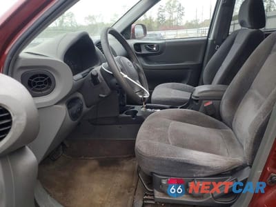 Zdjęcie 7 z 11 samochodu: 2002 HYUNDAI SANTA FE GLS VIN:KM8SC13D62U312075 - miniatura