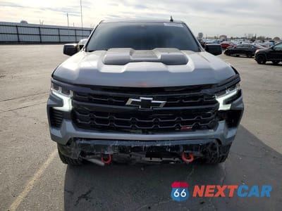 Piąte zdjęcie samochodu w środku: 2023 CHEVROLET SILVERADO K1500 LT TRAIL BOSS VIN:3GCPDFEK4PG251450 - miniatura