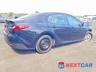Trzecie zdjęcie samochodu z tyłu: 2025 TOYOTA CAMRY LE VIN:4T1DAACK0SU509160 - miniatura