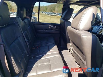 Zdjęcie 11 z 13 samochodu: 2010 LINCOLN NAVIGATOR VIN:5LMJJ2J50AEJ04735 - miniatura