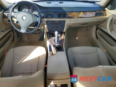 Zdjęcie 8 z 12 samochodu: 2006 BMW 325 I VIN:WBAVB13516PT10555 - miniatura