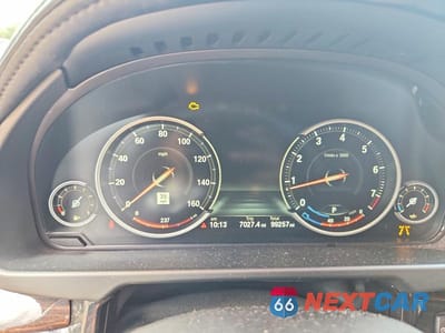 Zdjęcie 9 z 13 samochodu: 2015 BMW X6 XDRIVE50I VIN:5UXKU6C5XF0F94226 - miniatura