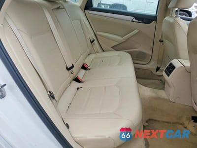 Zdjęcie 10 z 12 samochodu: 2013 VOLKSWAGEN PASSAT SE VIN:1VWBP7A32DC062622 - miniatura
