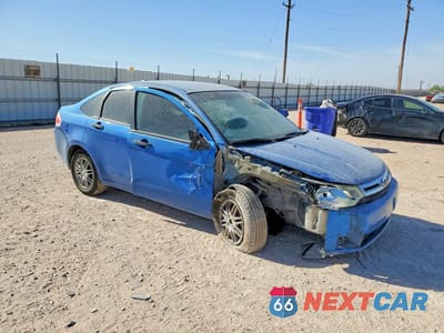 Czwarte zdjęcie samochodu z boku: 2010 FORD FOCUS SE VIN:1FAHP3FN7AW293239 - miniatura