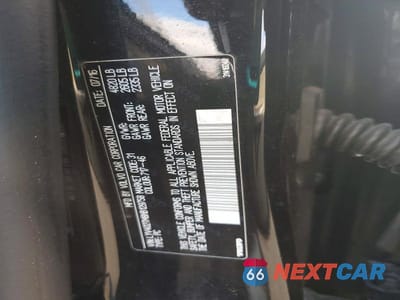 Zdjęcie 12 z 12 samochodu: 2017 VOLVO S60 PLATINUM VIN:LYV402TM8HB129758 - miniatura