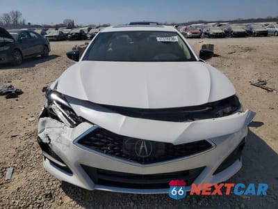 Piąte zdjęcie samochodu w środku: 2023 ACURA TLX VIN:19UUB5F34PA000972 - miniatura