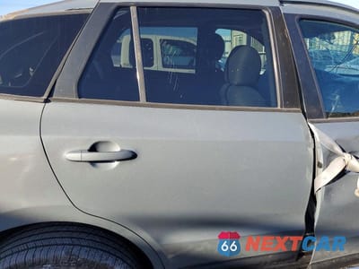 Zdjęcie 10 z 12 samochodu: 2007 HYUNDAI SANTA FE SE VIN:5NMSH13E47H033012 - miniatura