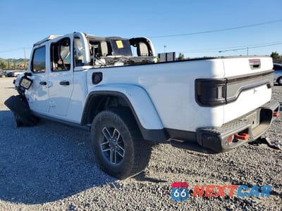 Drugie zdjęcie samochodu z przodu: 2024 JEEP GLADIATOR MOJAVE VIN:1C6JJTEGXRL115961 - miniatura