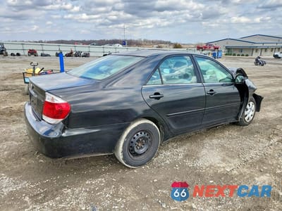 Trzecie zdjęcie samochodu z tyłu: 2006 TOYOTA CAMRY LE VIN:4T1BE32K06U729512 - miniatura