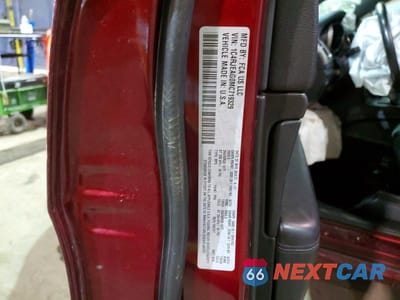 Zdjęcie 14 z 14 samochodu: 2021 JEEP GRAND CHEROKEE LAREDO VIN:1C4RJEAG0MC719329 - miniatura