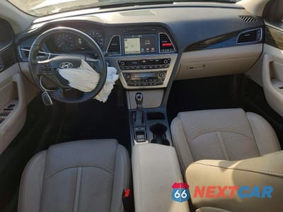 Zdjęcie 8 z 12 samochodu: 2017 HYUNDAI SONATA LIMITED VIN:5NPE34AF2HH526863 - miniatura