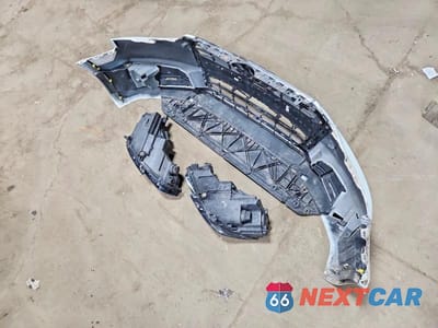 Zdjęcie 12 z 12 samochodu: 2017 AUDI A4 PREMIUM VIN:WAUDNAF45HN046115 - miniatura